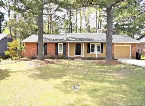 6982 Bostick Dr, Fayetteville, NC 28314