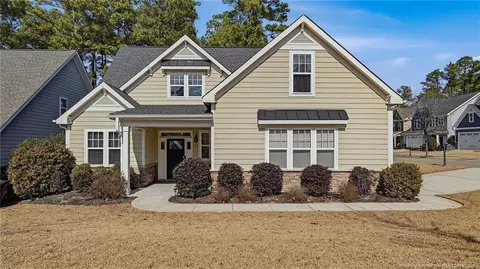 760 Legacy Lakes Way, Aberdeen, NC 28315