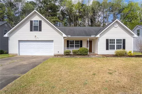 1229 Locks Creek Rd, Fayetteville, NC 28312