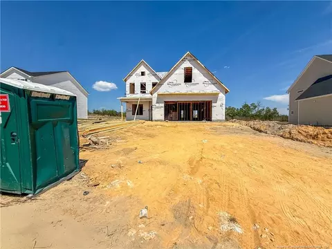 528 Ashley Heights Dr, Aberdeen, NC 28315