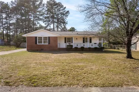 1941 Shiloh Dr, Fayetteville, NC 28304
