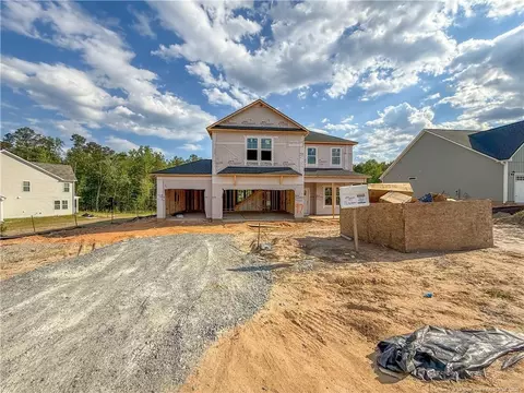 5415 Tall Timbers Dr, Fayetteville, NC 28311