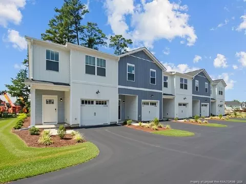 1704 Florshine Way, Fayetteville, NC 28312