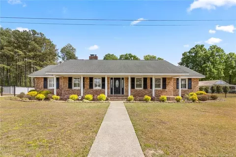 52 N Hill Street Rd, Red Springs, NC 28377