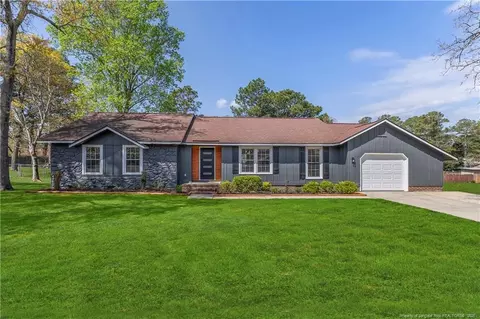 6929 Brockwood St, Fayetteville, NC 28314