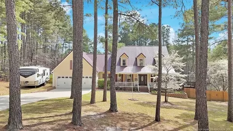 419 Senter Ln, Bunnlevel, NC 28323 photo 4