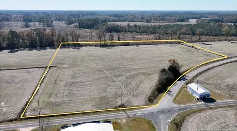 301 Railroad Rd, Orrum, NC 28369