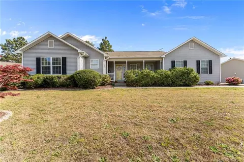 355 Woodgreen Dr, Aberdeen, NC 28315