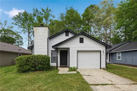 6984 Timberwood Dr, Fayetteville, NC 28314