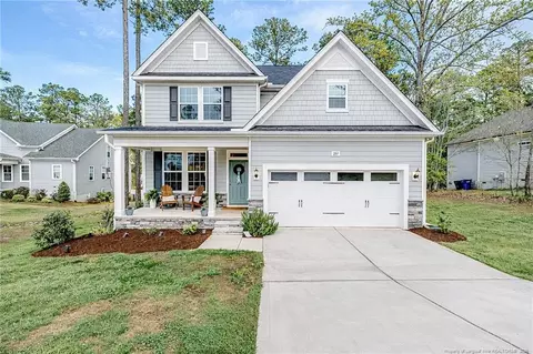 104 Foothill Ct, Sanford, NC 27330