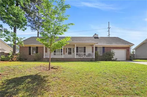 533 Offing Dr, Fayetteville, NC 28314