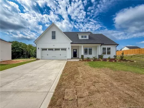 505 Dawn Flower Ct, Fayetteville, NC 28311