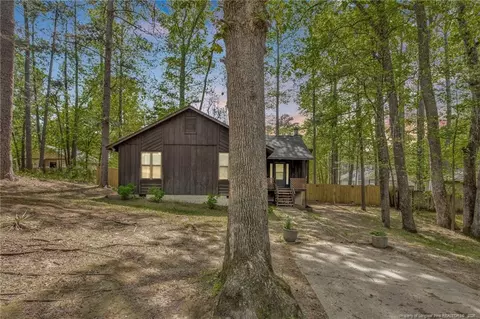 5939 Waters Edge Dr, Fayetteville, NC 28314