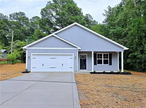1610 Gardenia Ave, Fayetteville, NC 28311