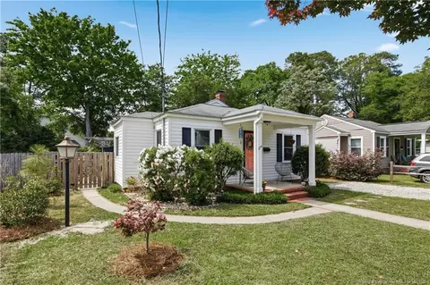 214 Sedberry St, Fayetteville, NC 28305