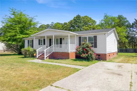 1701 Obannon Dr, Raeford, NC 28376