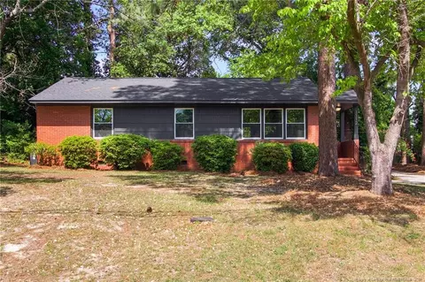 1112 Faison Ave, Fayetteville, NC 28304