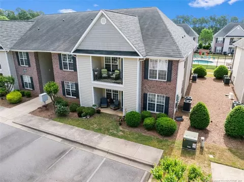 2525 Mcarthur Landing Cir #103, Fayetteville, NC 28311