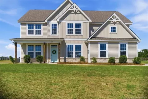 339 Rocking Horse Ln, Raeford, NC 28376
