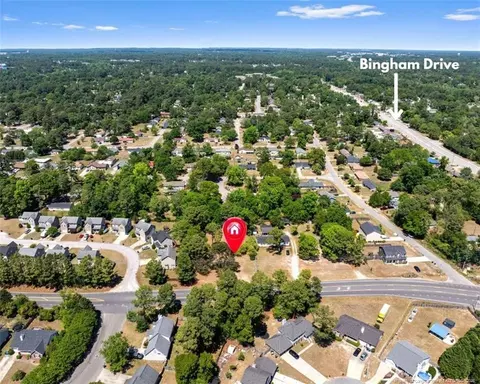 6338 Bailey Lake Rd, Fayetteville, NC 28304