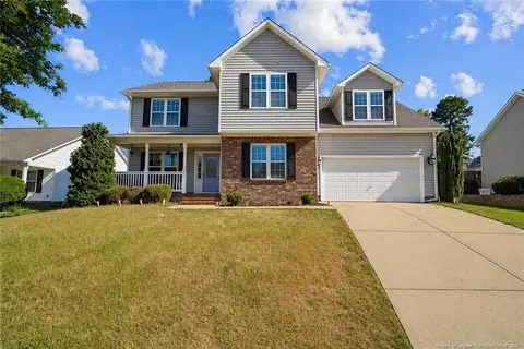 67 Rockingham St, Spring Lake, NC 28390