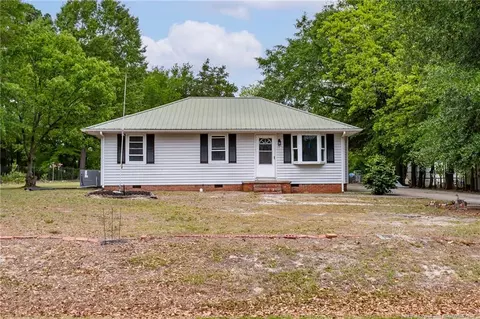 121 Bremer St, Fayetteville, NC 28303