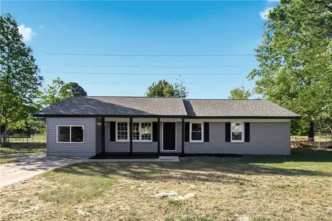 3631 Kenny Dr, Hope Mills, NC 28348