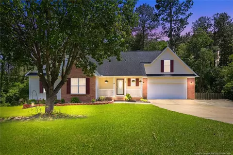 38 Commonweath Ct, Cameron, NC 28326