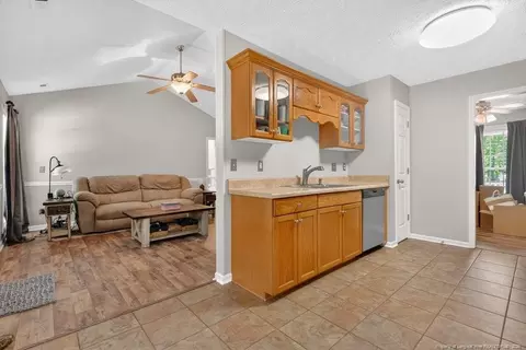 408 Senter Ln, Bunnlevel, NC 28323 photo 4
