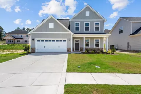784 Union St, Raeford, NC 28376