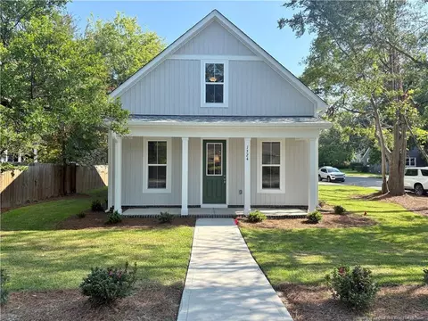 1324 Fort Bragg Rd, Fayetteville, NC 28305