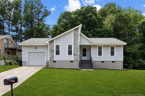 488 Oates Dr, Fayetteville, NC 28311
