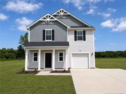 211 Hallwood Dr, Pikeville, NC 27863