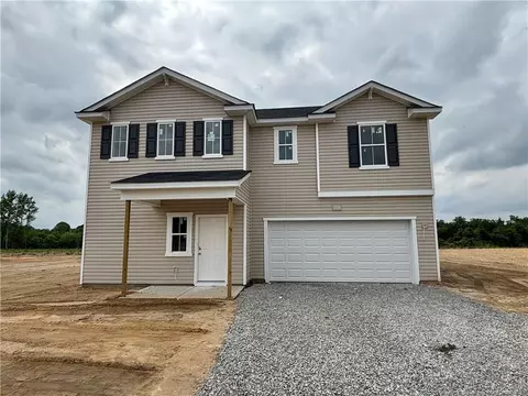 205 Hallwood Dr, Pikeville, NC 27863