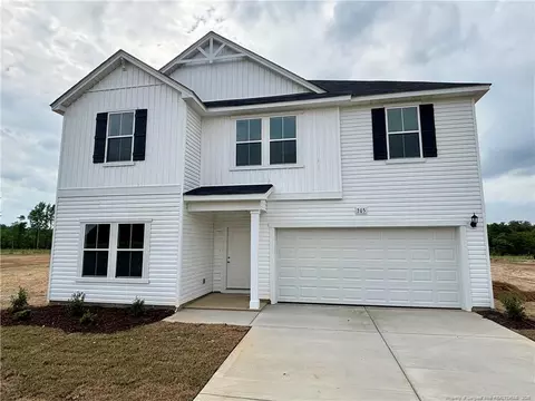 203 Hallwood Dr, Pikeville, NC 27863