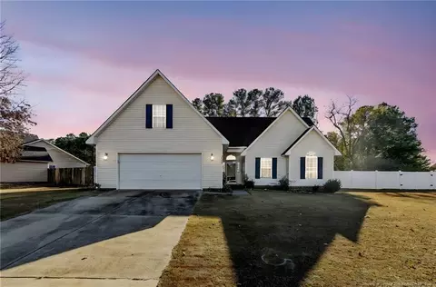 289 Rushmore Ct, Raeford, NC 28376