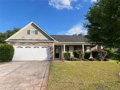 156 Crestwood Ln, Raeford, NC 28376