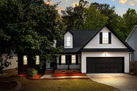 8741 Grouse Run Ln, Fayetteville, NC 28314