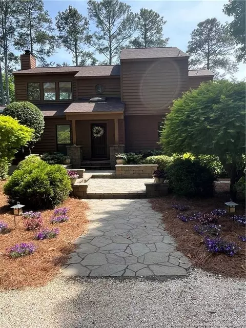 200 Cambridge Blvd, Lumberton, NC 28358