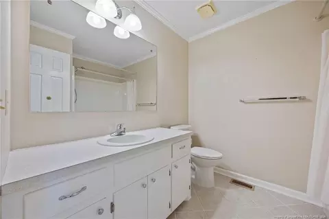 Bath - 400 1st St, Broadway, NC 27505 photo 3 of 3