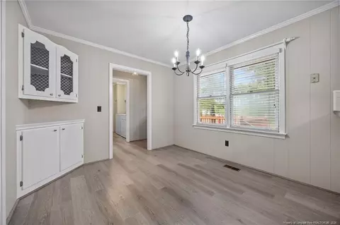 Dining - 400 1st St, Broadway, NC 27505 photo 1 of 3