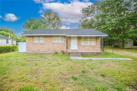 437 N Caledonia Rd, Laurinburg, NC 28352