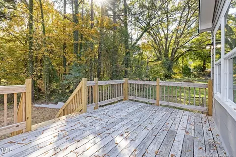 Exterior - 2510 Harvard Ave, Durham, NC 27703 photo 4 of 7