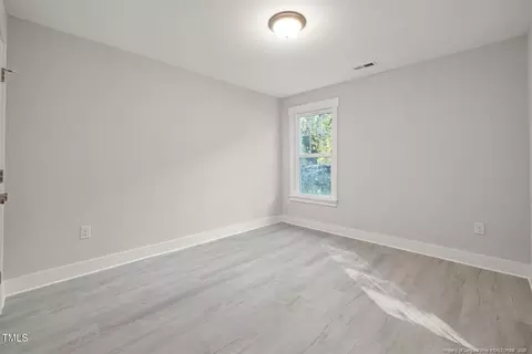 Bedroom - 2510 Harvard Ave, Durham, NC 27703 photo 2 of 5