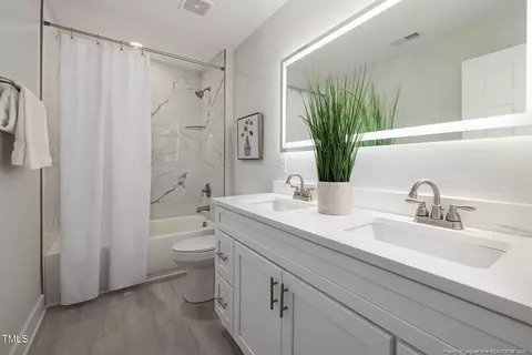 Bath - 2510 Harvard Ave, Durham, NC 27703 photo 1 of 6