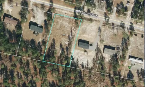 205 Mickey Rouse Ln, Cameron, NC 28326