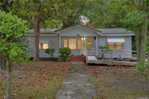 1006 James St, Elizabethtown, NC 28337