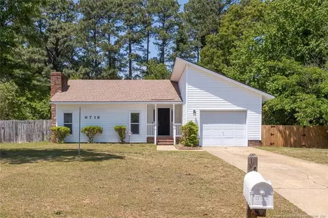 6718 Seaford Dr, Fayetteville, NC 28314
