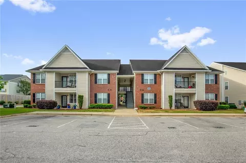3950 Bardstown Ct, Fayetteville, NC 28304