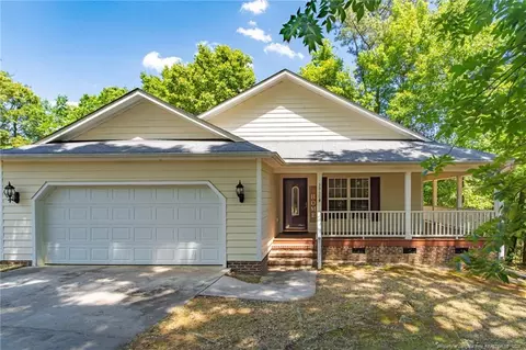 3910 Sarasota Dr, Fayetteville, NC 28311